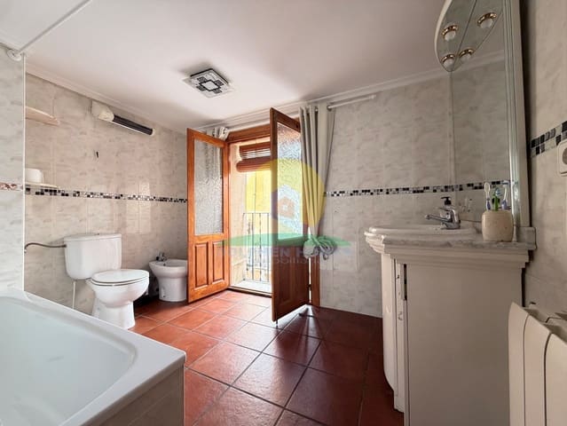 3 bedroom Townhouse for sale in Cocentaina - € 120,000 (Ref: 10045462)