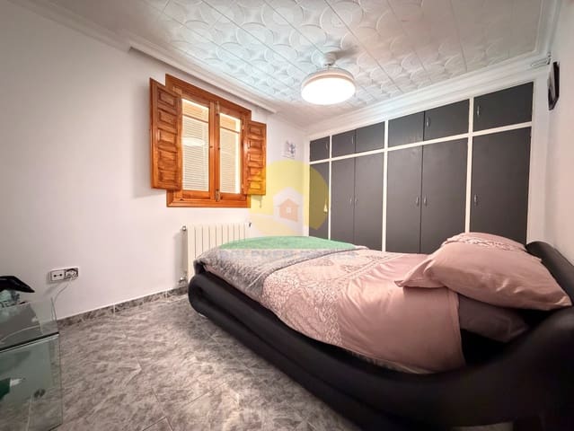 3 bedroom Townhouse for sale in Cocentaina - € 120,000 (Ref: 10045462)