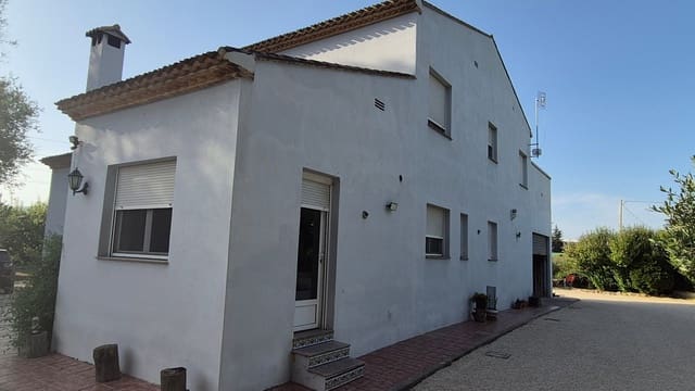 5 chambre Villa/Maison à vendre à Ontinyent avec garage - 350 000 € (Ref: 10091429)
