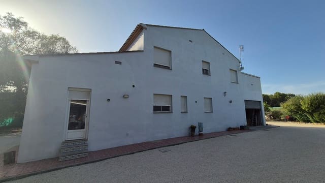 5 chambre Villa/Maison à vendre à Ontinyent avec garage - 350 000 € (Ref: 10091429)