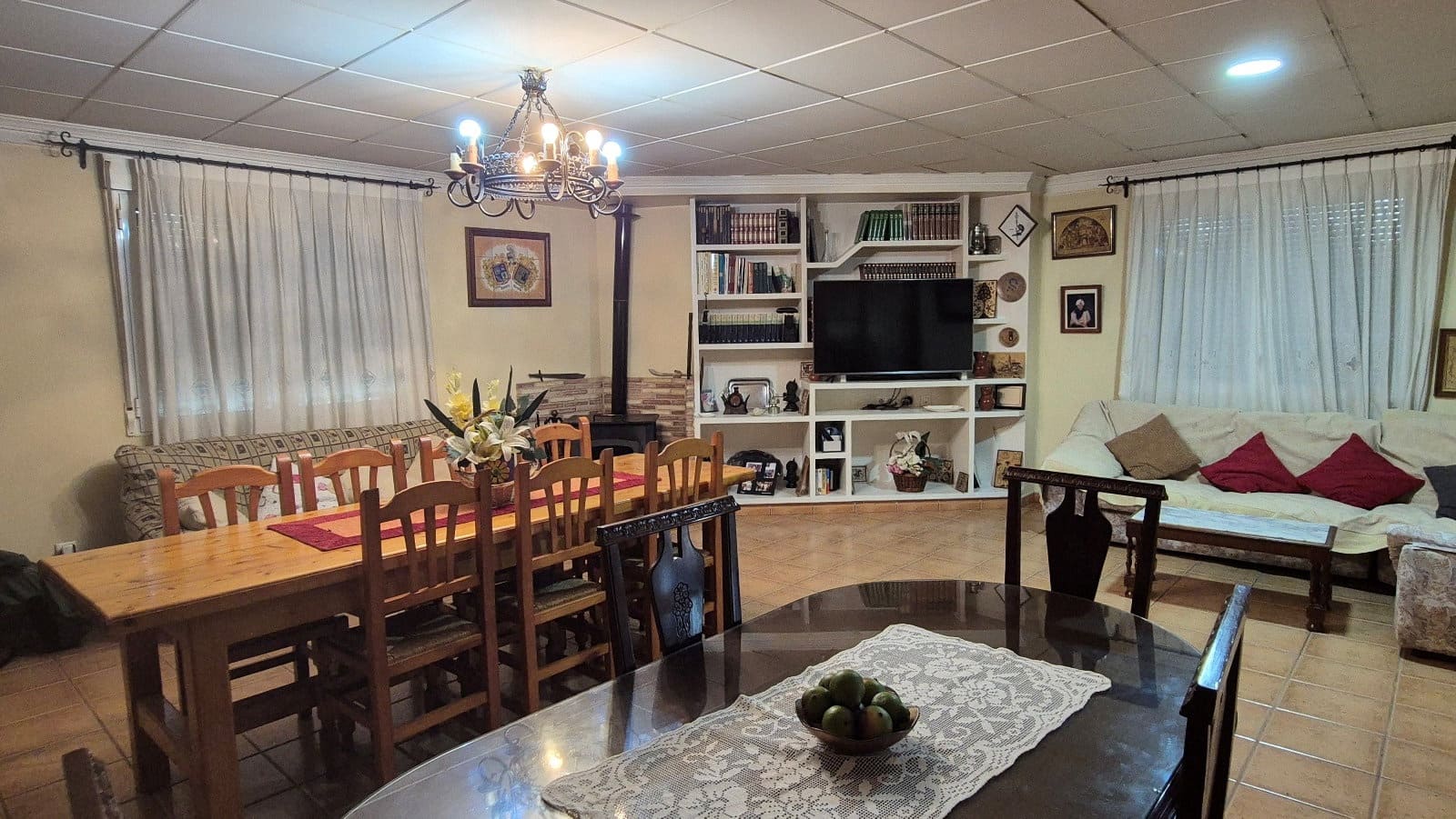5 slaapkamer Villa te koop in Ontinyent met garage - € 350.000 (Ref: 10091429)