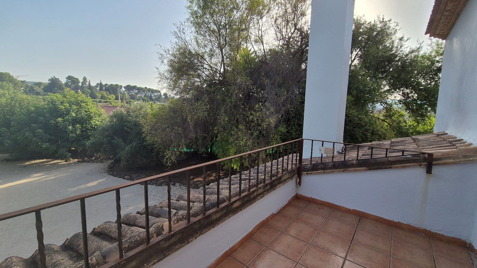 5 slaapkamer Villa te koop in Ontinyent met garage - € 350.000 (Ref: 10091429)