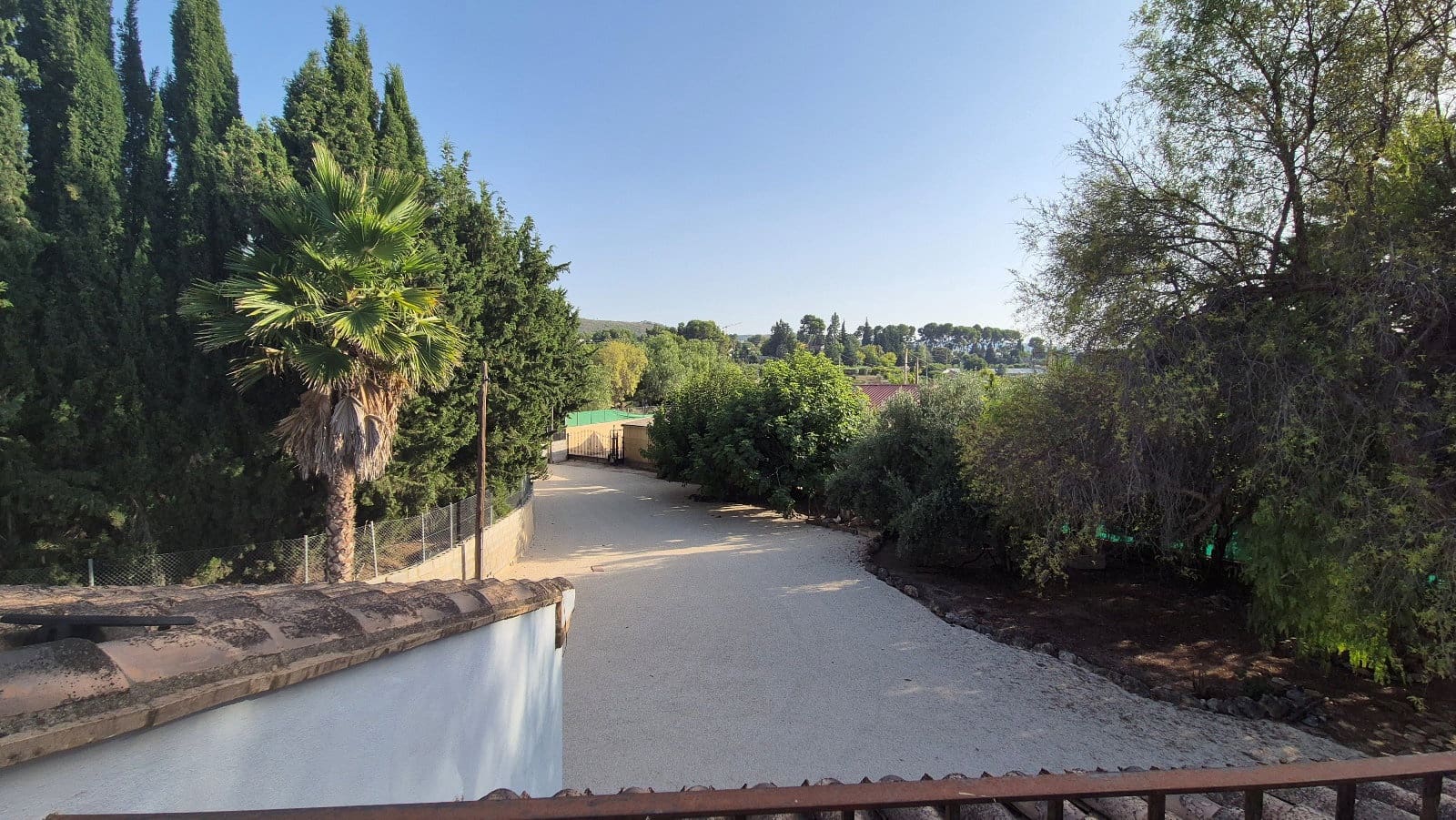 5 slaapkamer Villa te koop in Ontinyent met garage - € 350.000 (Ref: 10091429)