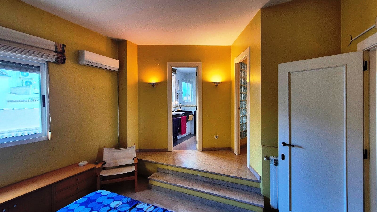 5 soveværelse Byhus til salg i Novele / Novetle med garage - € 265.000 (Ref: 10136392)
