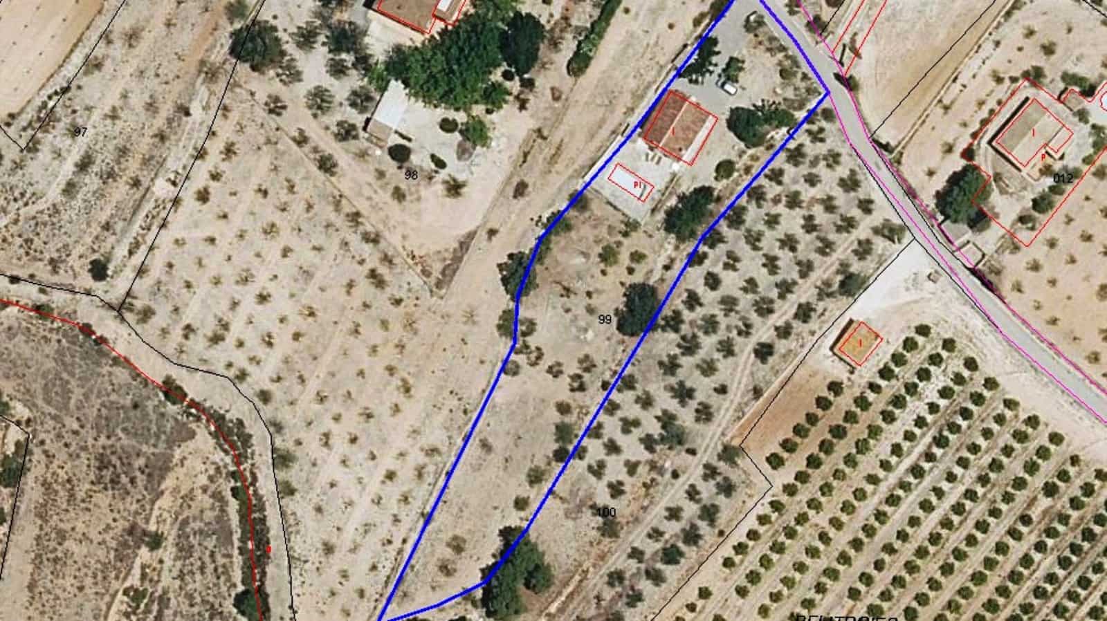 4 slaapkamer Villa te koop in Aielo de Malferit met zwembad garage - € 220.000 (Ref: 10157173)