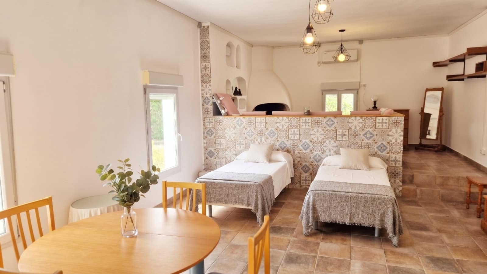 7 bedroom Villa for sale in Ontinyent with pool garage - € 440,000 (Ref: 10167905)