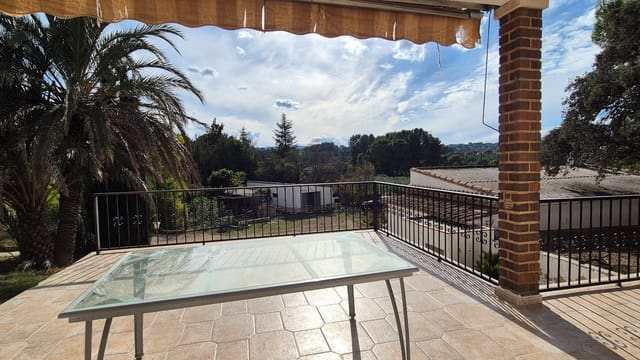 7 Zimmer Villa zu verkaufen in Ontinyent mit Pool Garage - 440.000 € (Ref: 10167905)