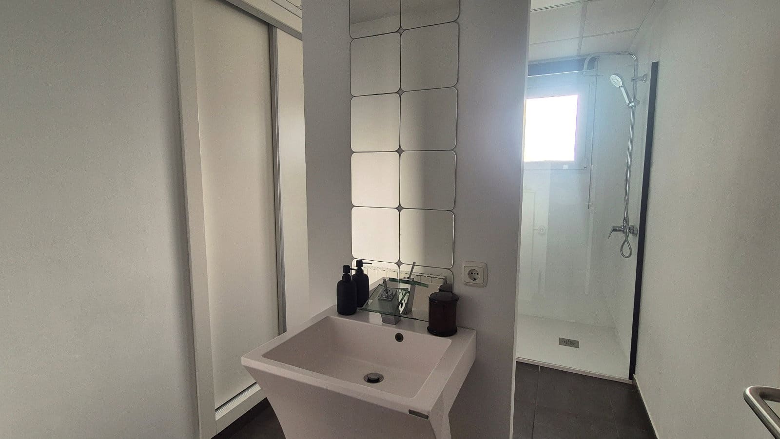 4 bedroom Villa for sale in Ontinyent with pool garage - € 575,000 (Ref: 10179881)