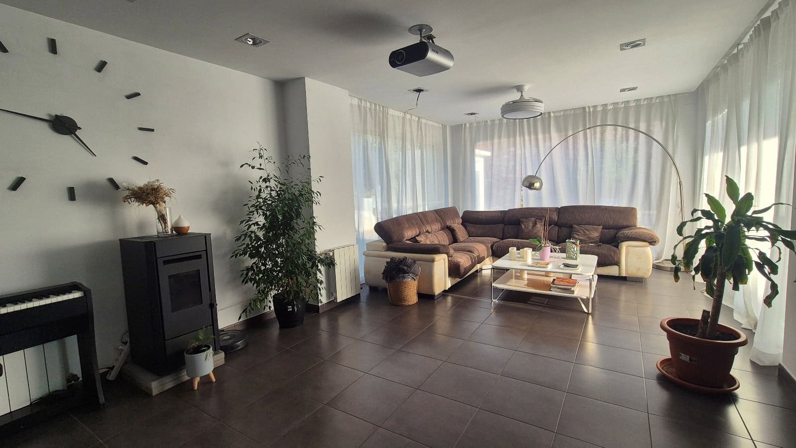 4 bedroom Villa for sale in Ontinyent with pool garage - € 575,000 (Ref: 10179881)