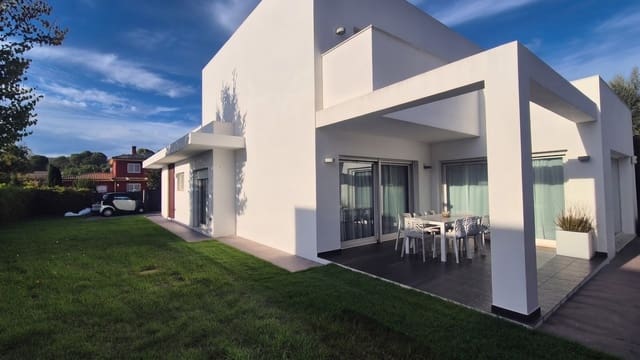 4 bedroom Villa for sale in Ontinyent with pool garage - € 575,000 (Ref: 10179881)