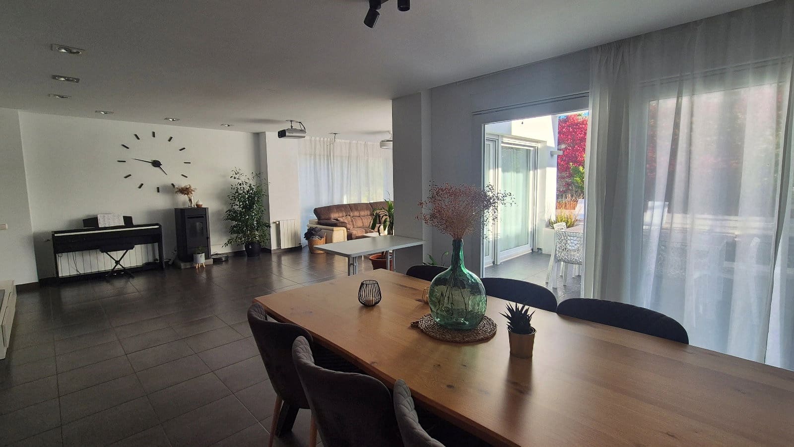 4 bedroom Villa for sale in Ontinyent with pool garage - € 575,000 (Ref: 10179881)
