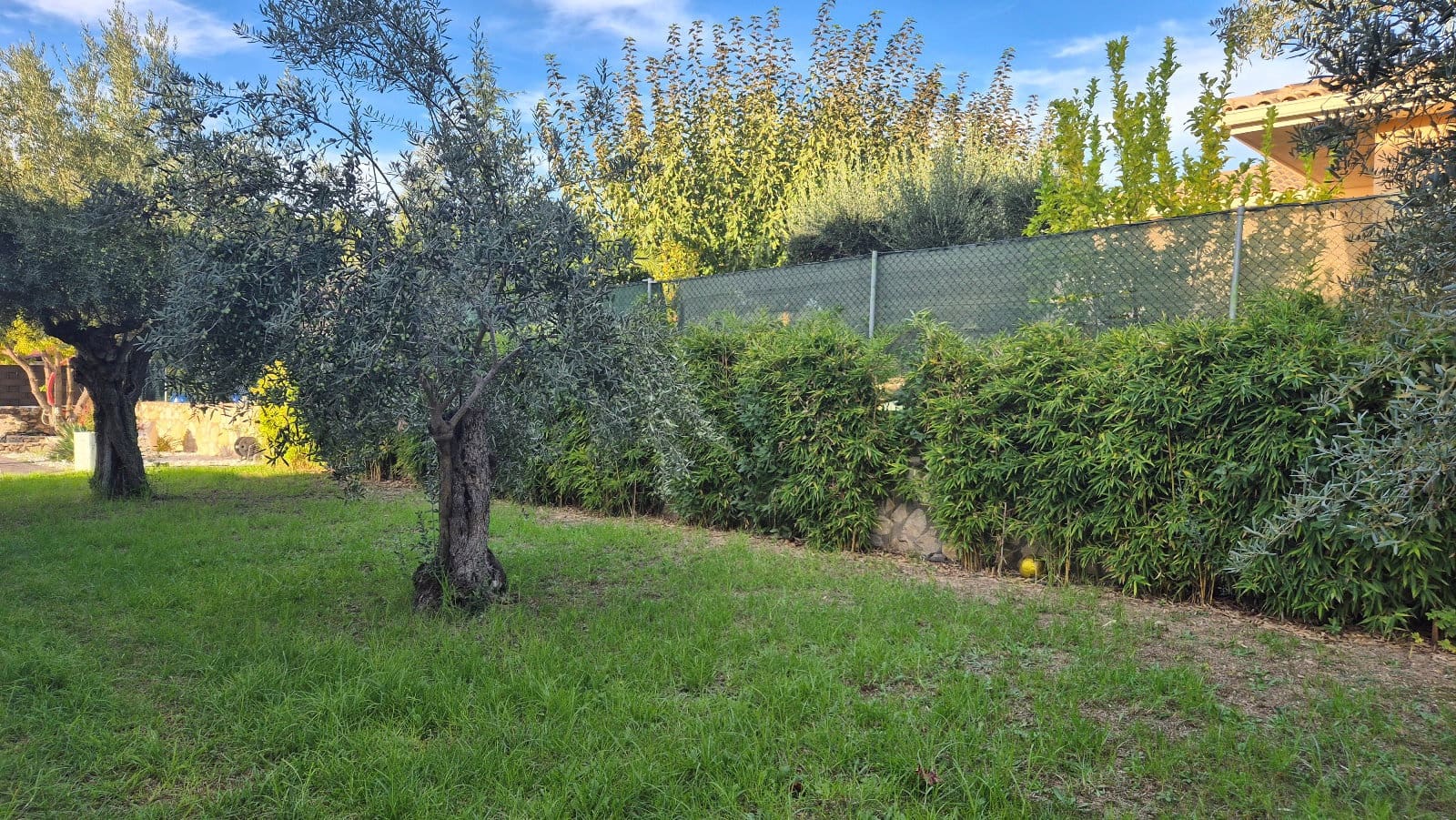 4 bedroom Villa for sale in Ontinyent with pool garage - € 575,000 (Ref: 10179881)