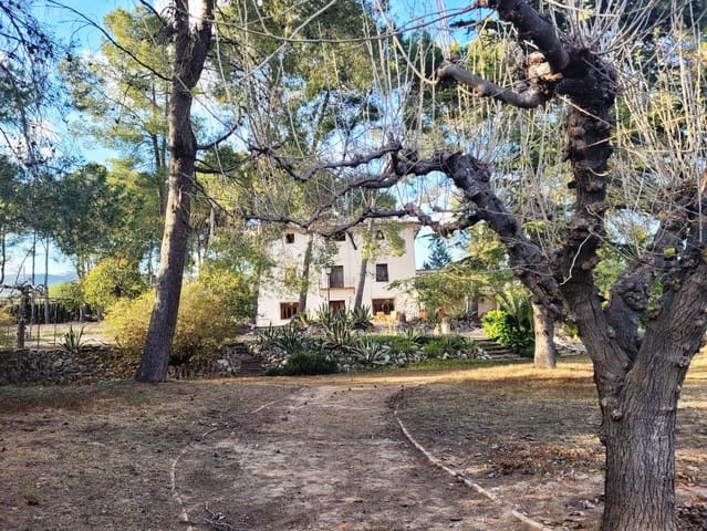 7 makuuhuone Maalaistalo myytävänä paikassa Ontinyent mukana uima-altaan 
autotalli - 650 000 € (Ref: 6697138)