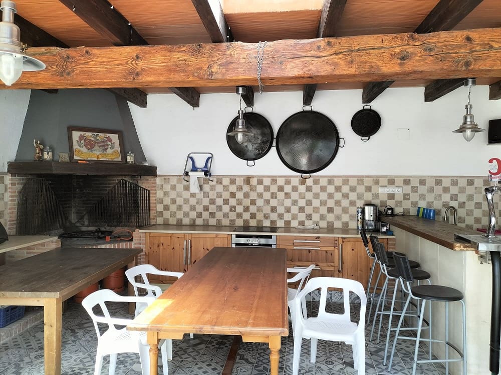 Chalet de 4 habitaciones en Dénia en venta con piscina - 650.000 € (Ref: 6951005)