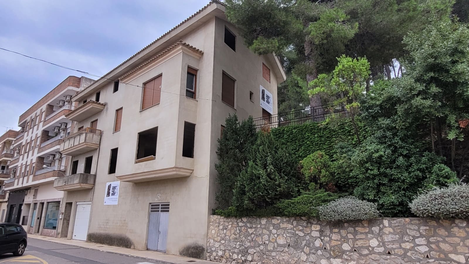 6 soveværelse Byhus til salg i Agullent med garage - € 250.000 (Ref: 7825646)