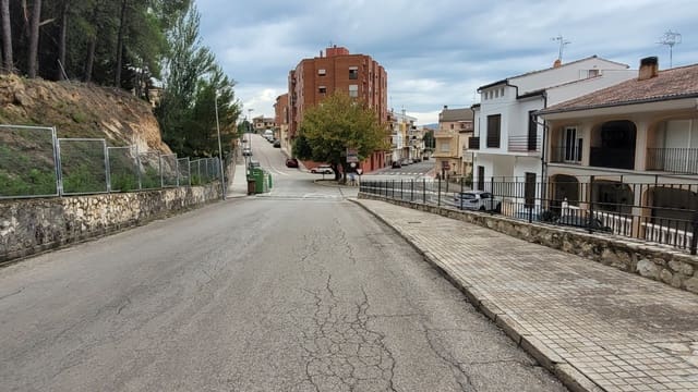 6 makuuhuone Omakotitalo myytävänä paikassa Agullent mukana 
autotalli - 250 000 € (Ref: 7825646)