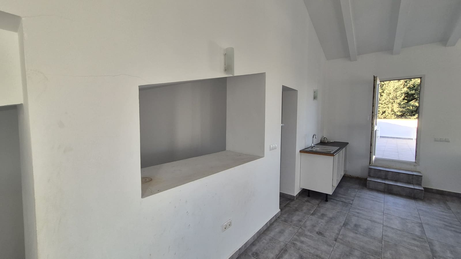 5 makuuhuone Huvila myytävänä paikassa Albaida mukana 
autotalli - 160 000 € (Ref: 8010043)