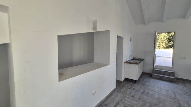 5 makuuhuone Huvila myytävänä paikassa Albaida mukana 
autotalli - 160 000 € (Ref: 8010043)