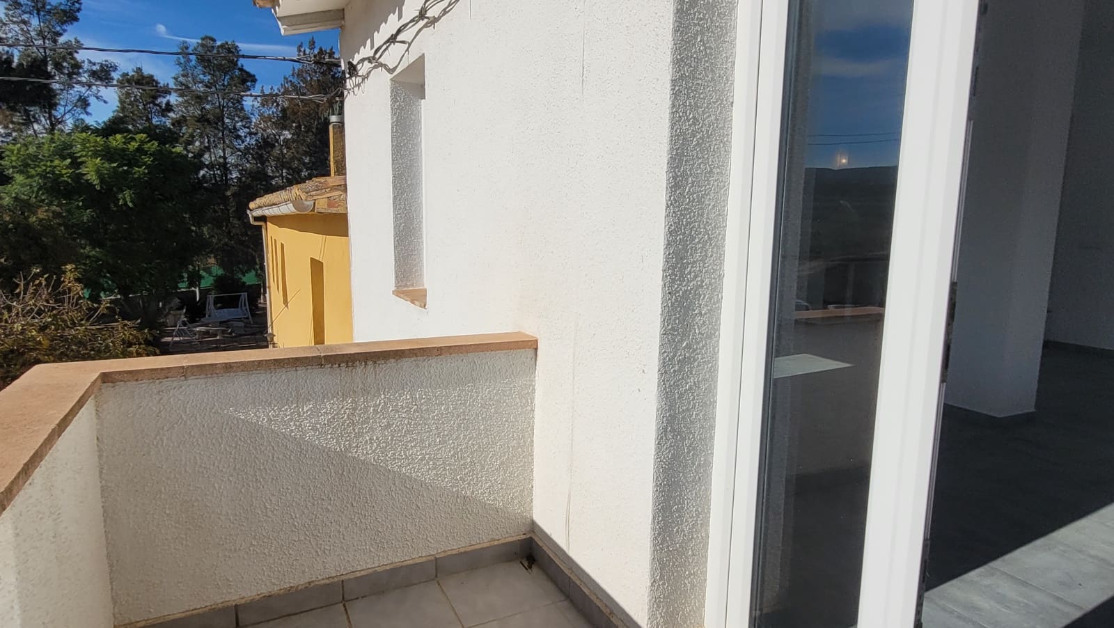 5 makuuhuone Huvila myytävänä paikassa Albaida mukana 
autotalli - 160 000 € (Ref: 8010043)