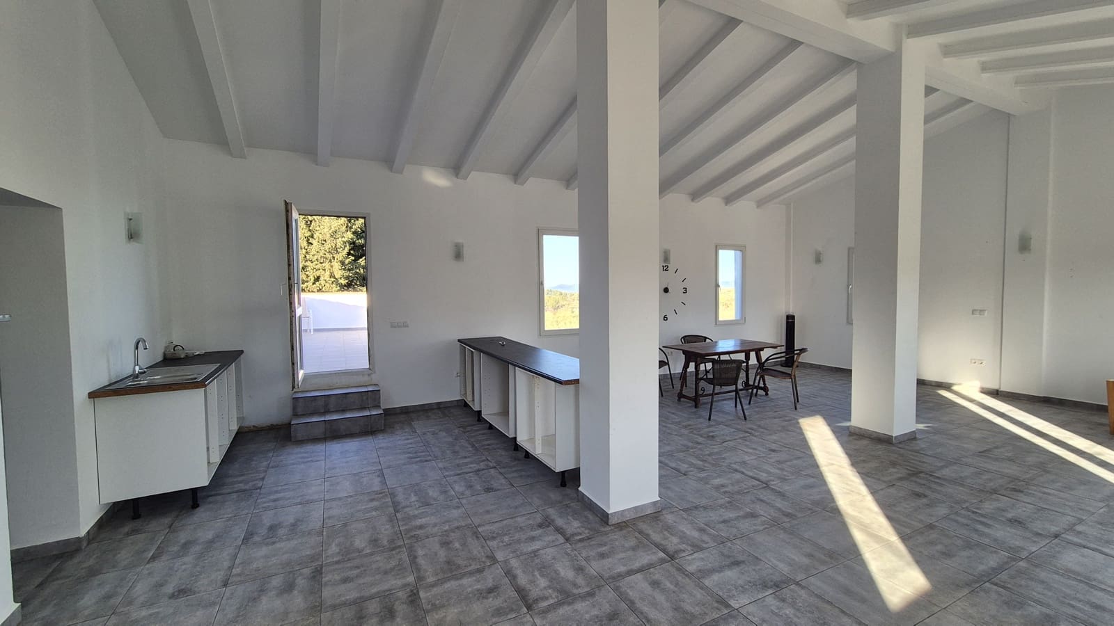 5 makuuhuone Huvila myytävänä paikassa Albaida mukana 
autotalli - 160 000 € (Ref: 8010043)