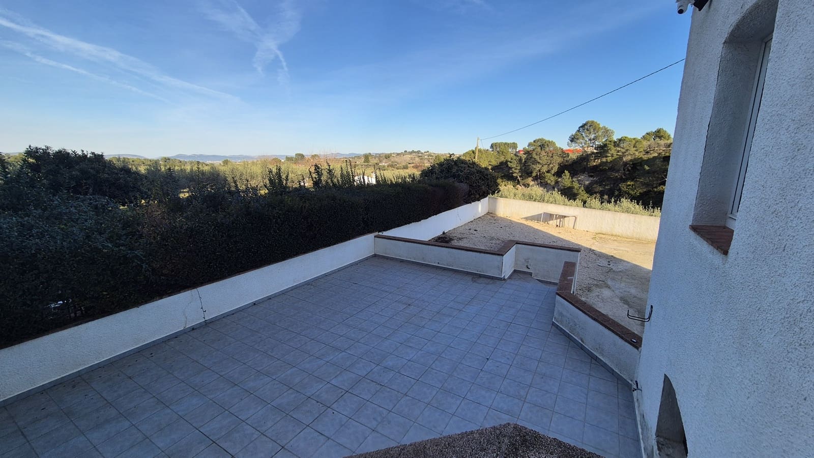 5 makuuhuone Huvila myytävänä paikassa Albaida mukana 
autotalli - 160 000 € (Ref: 8010043)