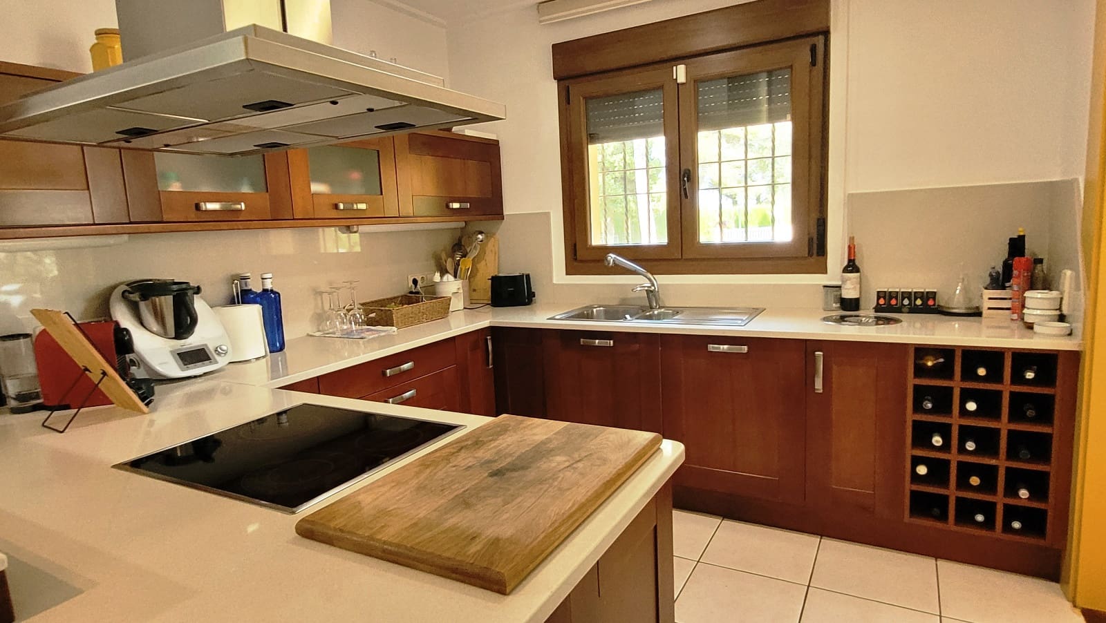 5 soveværelse Villa til salg i Ontinyent med swimmingpool garage - € 900.000 (Ref: 8059250)