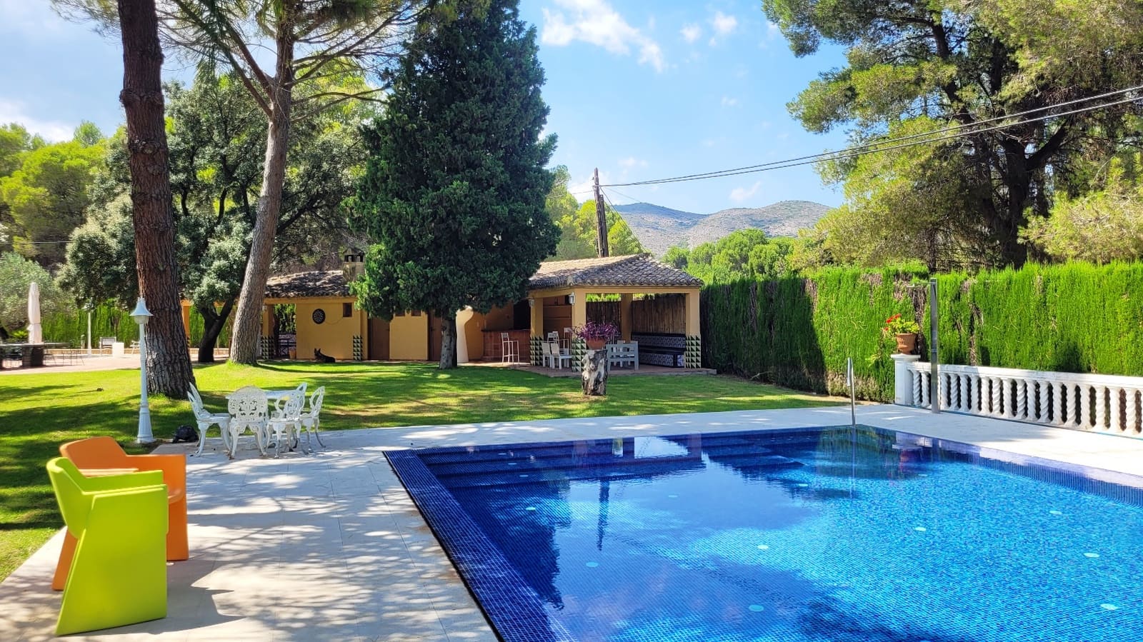 5 soveværelse Villa til salg i Ontinyent med swimmingpool garage - € 900.000 (Ref: 8059250)