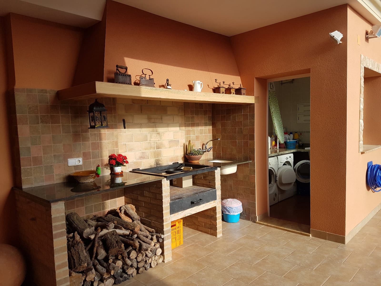 Chalet de 4 habitaciones en Bufalí en venta con garaje - 306.000 € (Ref: 8122887)