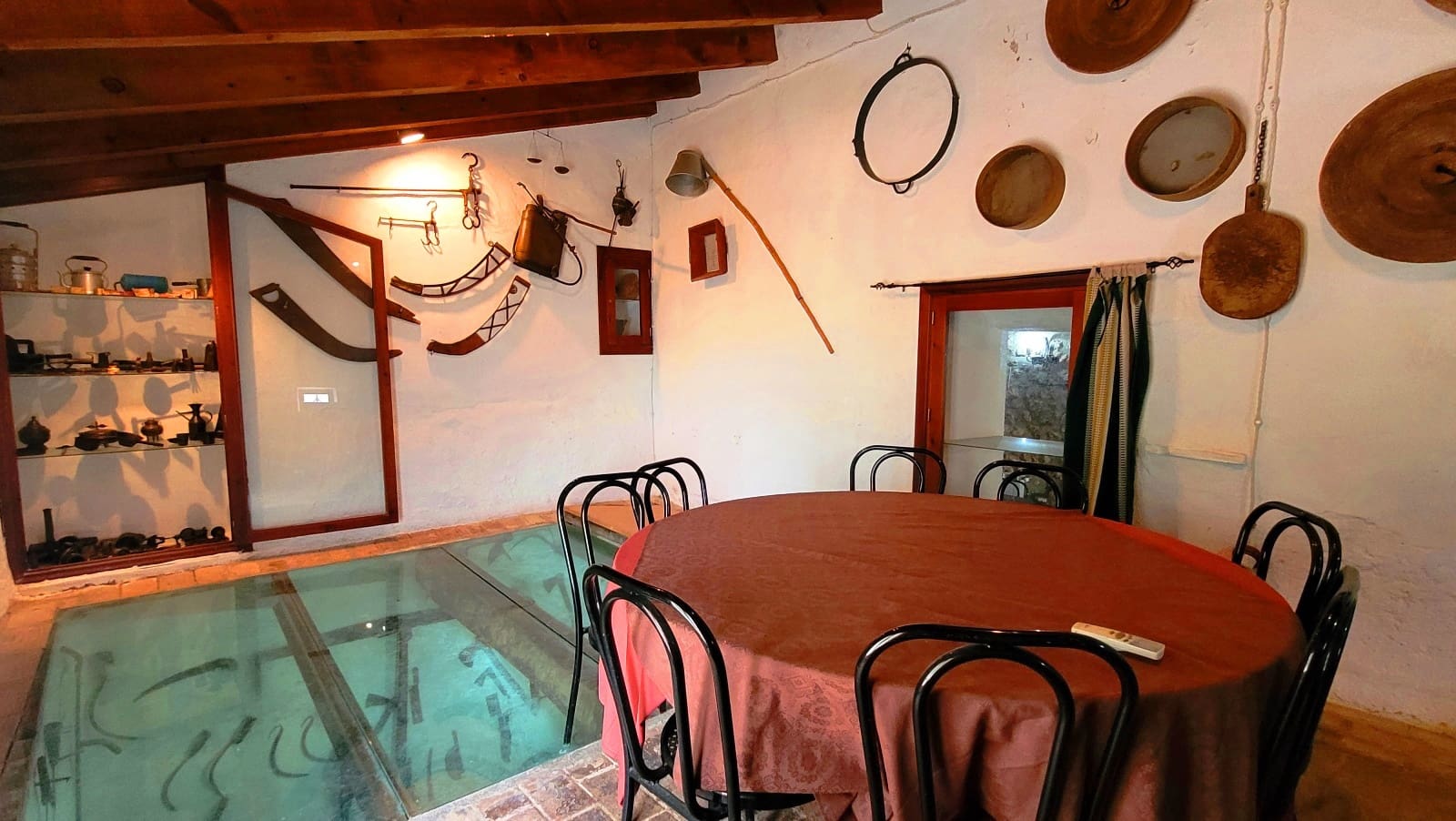 10 soveværelse Finca/Landehus til salg i Bocairent med garage - € 1.900.000 (Ref: 8180948)