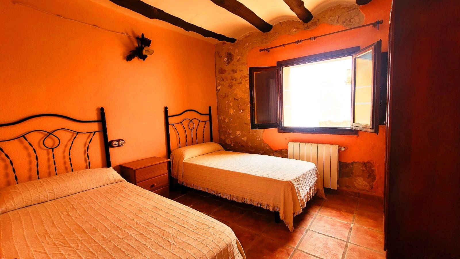 10 soveværelse Finca/Landehus til salg i Bocairent med garage - € 1.900.000 (Ref: 8180948)