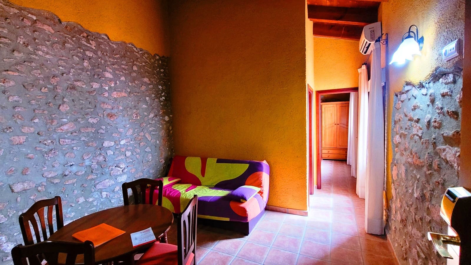 10 soveværelse Finca/Landehus til salg i Bocairent med garage - € 1.900.000 (Ref: 8180948)