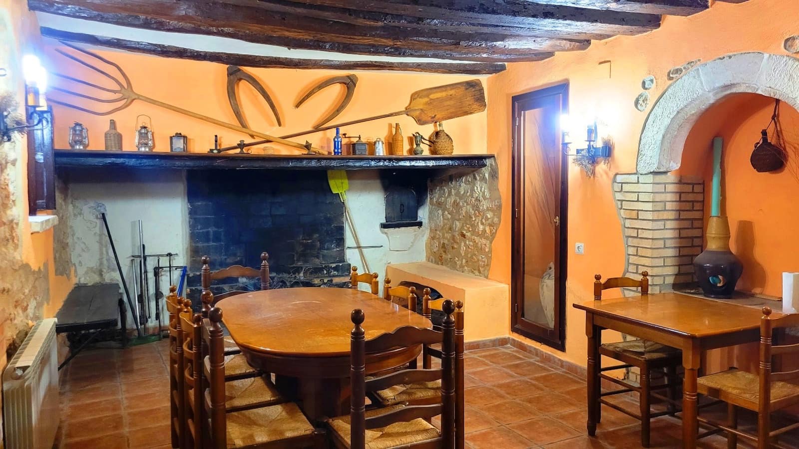 10 bedroom Finca/Country House for sale in Bocairent with garage - € 1,250,000 (Ref: 8180948)