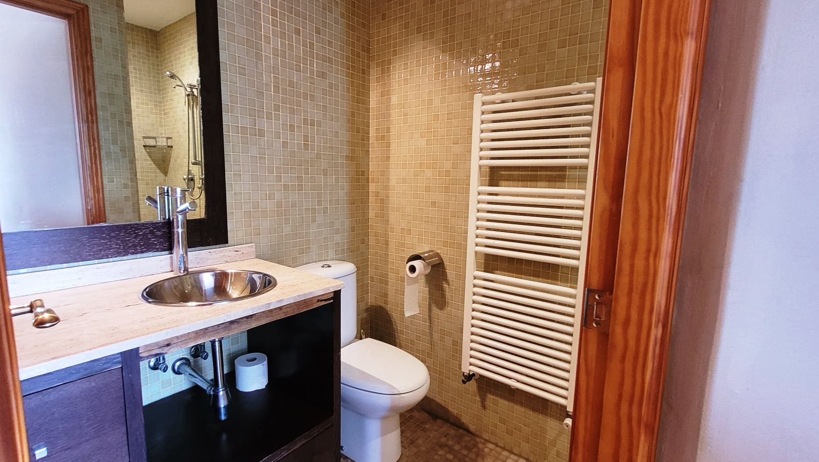 4 bedroom Terraced Villa for rent in Fontanars dels Alforins with garage - € 650 (Ref: 8353232)