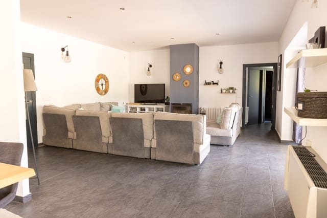 5 chambre Villa/Maison à vendre à Biar avec piscine - 499 000 € (Ref: 8371964)