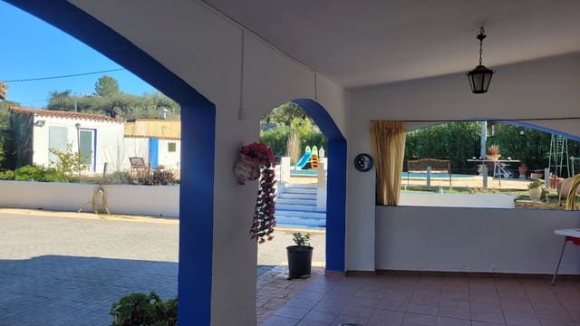 5 Zimmer Villa zu verkaufen in Ontinyent mit Pool Garage - 385.000 € (Ref: 8742534)