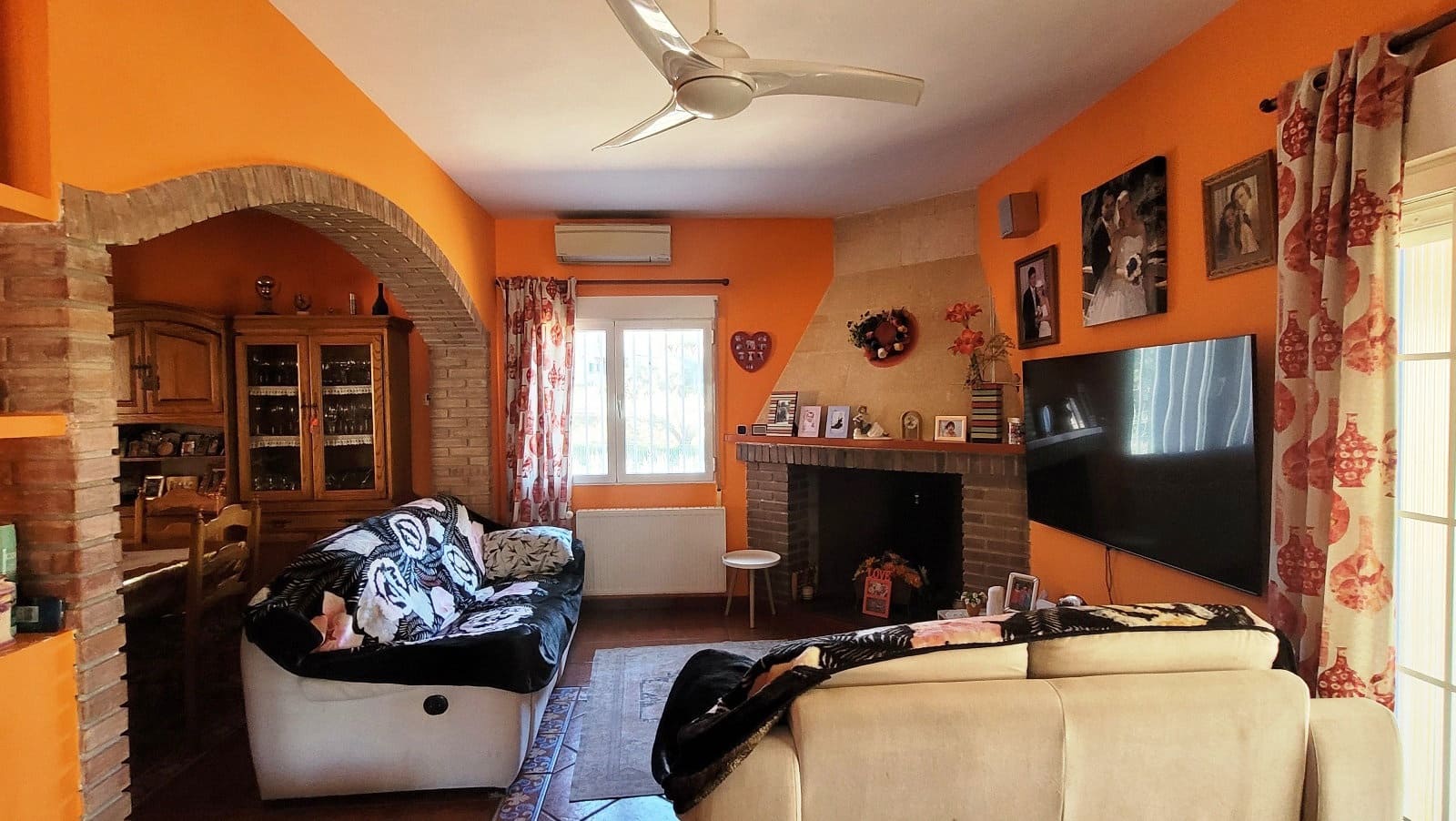 5 sypialnia Willa na sprzedaż w Ontinyent z basenem garażem - 385 000 € (Ref: 8742534)