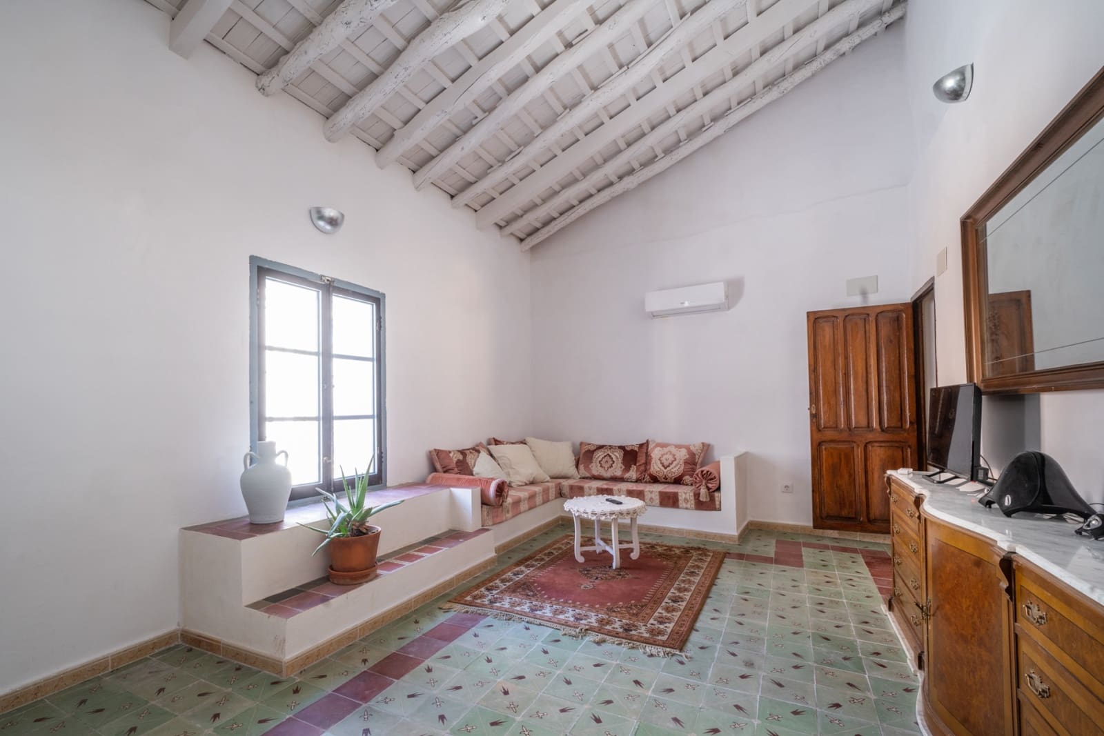 6 soveværelse Byhus til salg i Cocentaina - € 300.000 (Ref: 8847037)