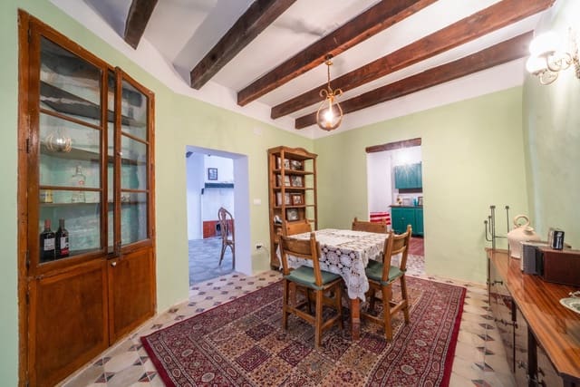6 bedroom Townhouse for sale in Cocentaina - € 300,000 (Ref: 8847037)