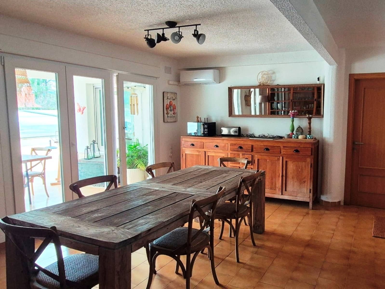 5 soveværelse Villa til salg i Ontinyent med swimmingpool - € 495.000 (Ref: 8884934)