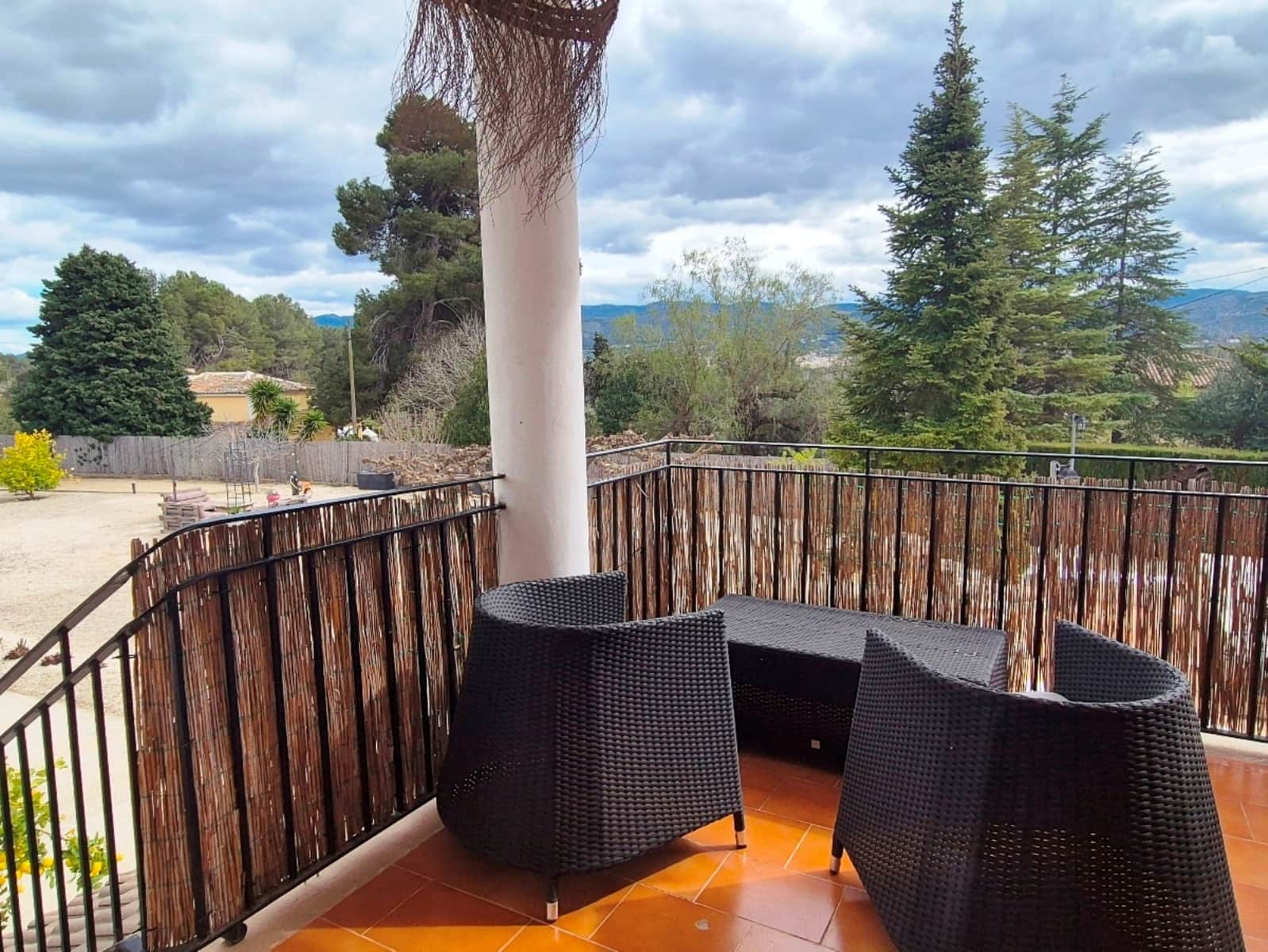 5 soveværelse Villa til salg i Ontinyent med swimmingpool - € 495.000 (Ref: 8884934)