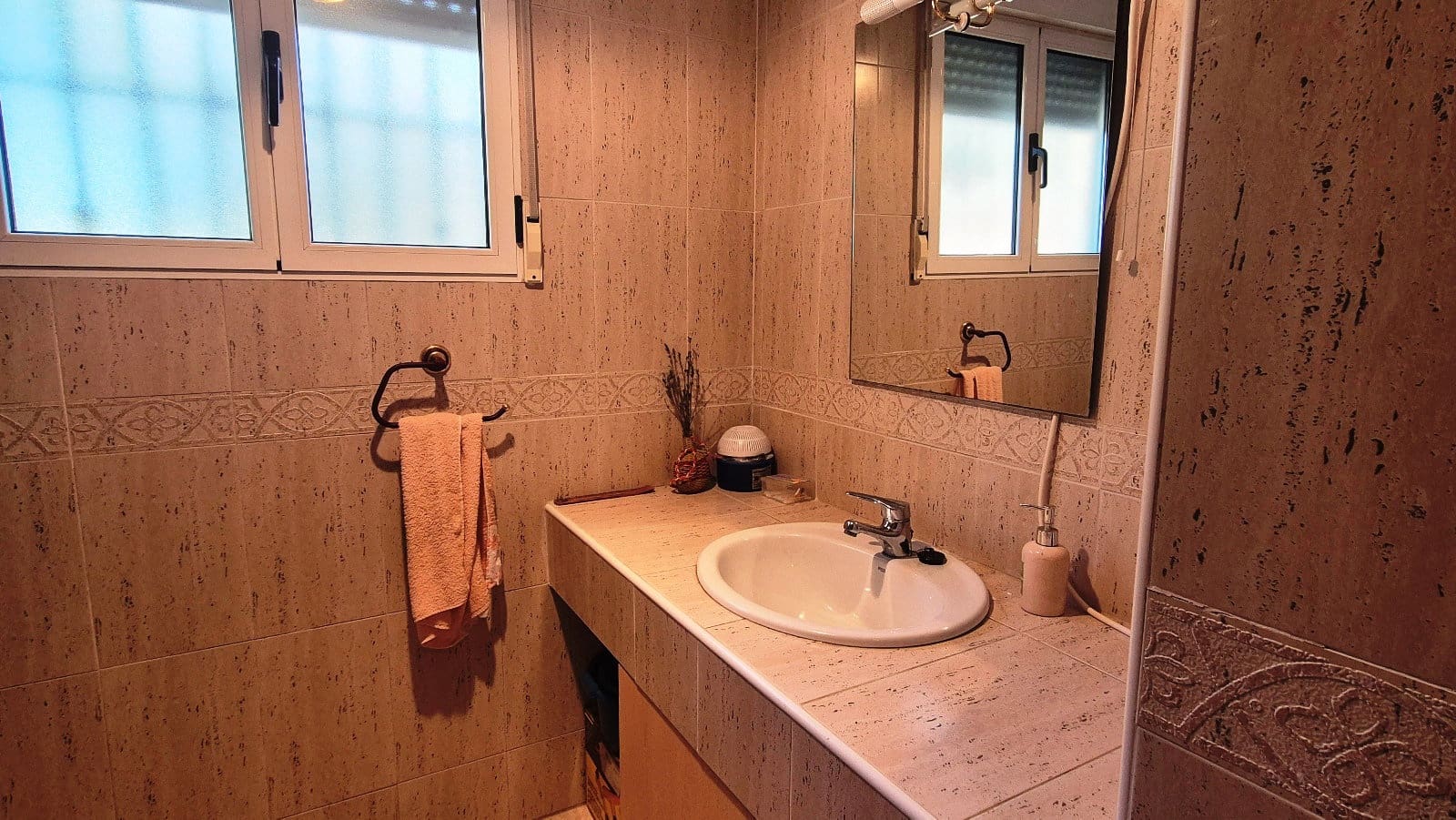 5 sypialnia Willa na sprzedaż w Bocairent z basenem garażem - 376 000 € (Ref: 8929698)
