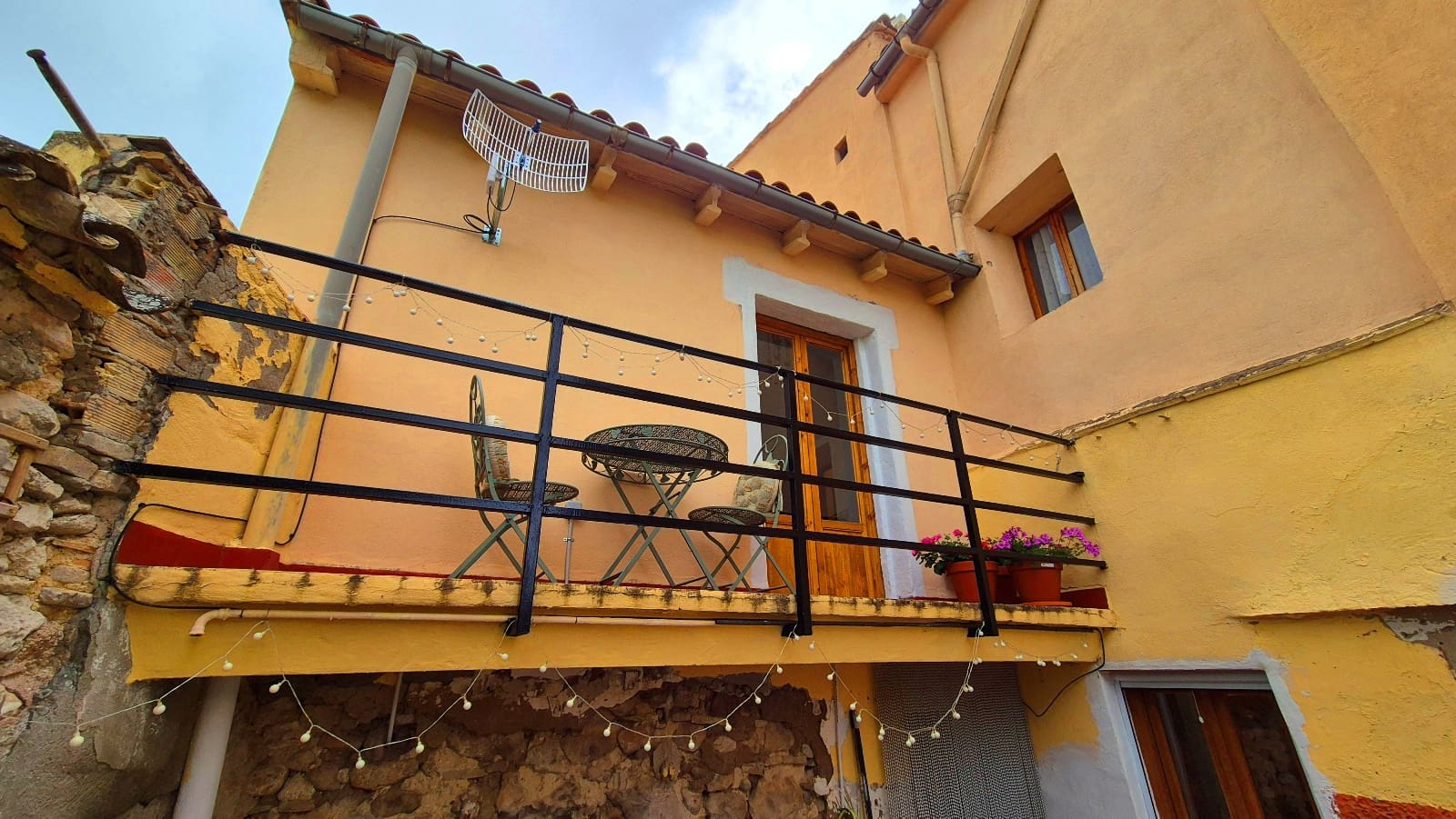 6 soveværelse Byhus til salg i Ontinyent - € 120.000 (Ref: 8956571)