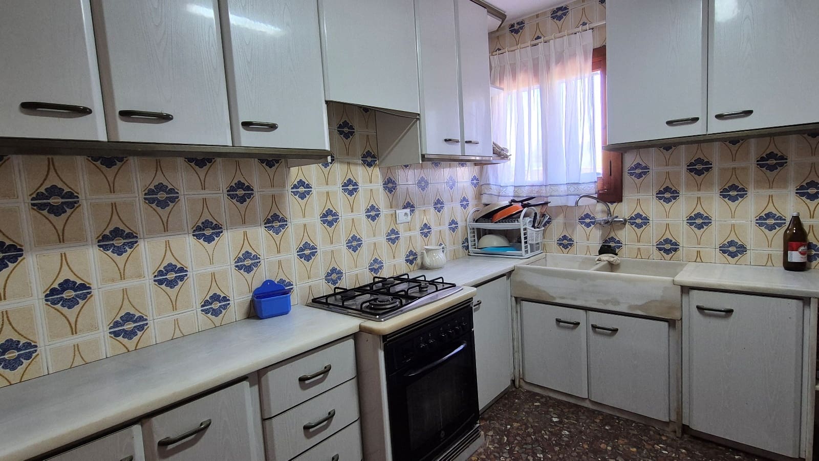 4 soveværelse Villa til salg i Ontinyent med swimmingpool garage - € 350.000 (Ref: 9143946)