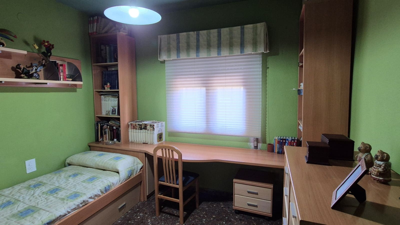 4 soveværelse Villa til salg i Ontinyent med swimmingpool garage - € 350.000 (Ref: 9143946)