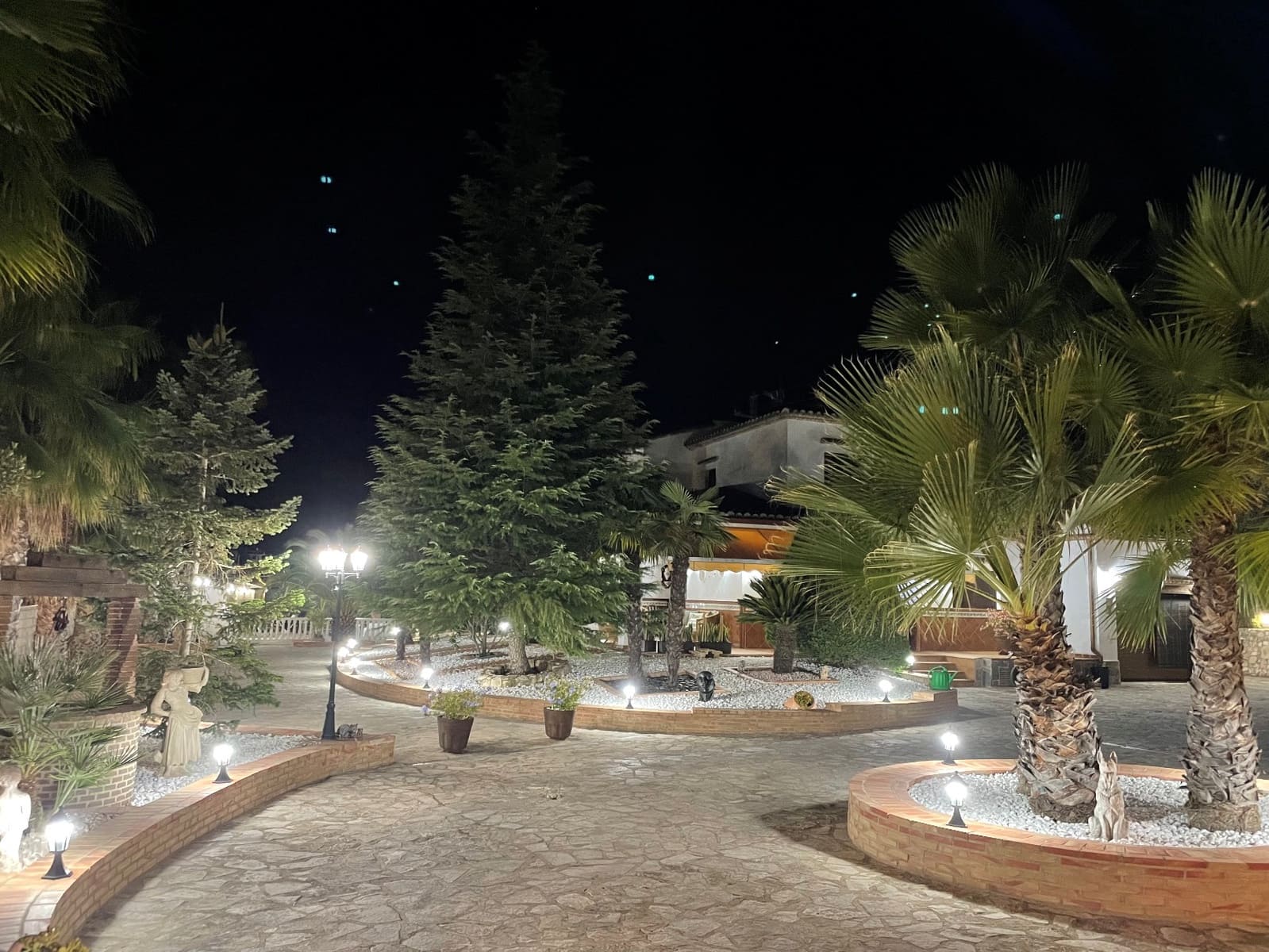 4 soveværelse Villa til salg i Ontinyent med swimmingpool garage - € 575.000 (Ref: 9144208)