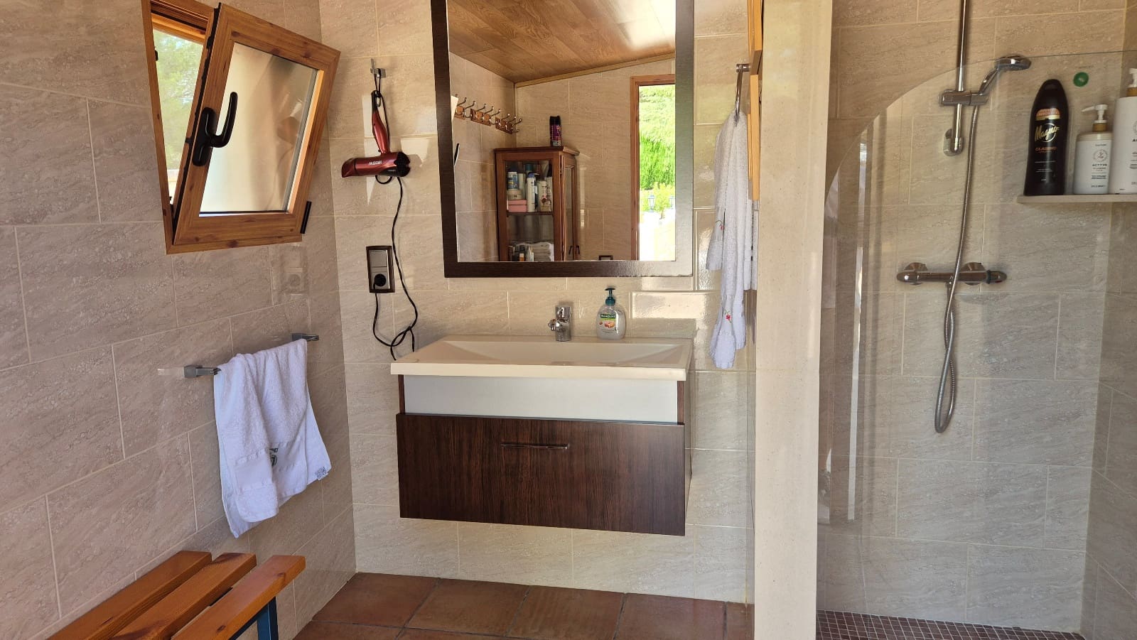 4 soveværelse Villa til salg i Ontinyent med swimmingpool garage - € 575.000 (Ref: 9144208)