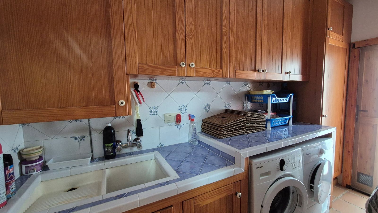 4 soveværelse Villa til salg i Ontinyent med swimmingpool garage - € 575.000 (Ref: 9144208)