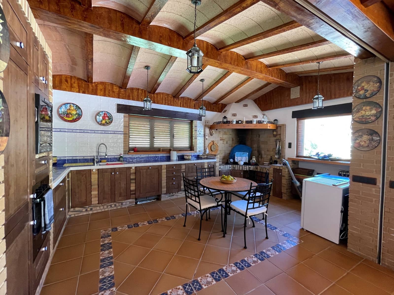 4 soveværelse Villa til salg i Ontinyent med swimmingpool garage - € 575.000 (Ref: 9144208)