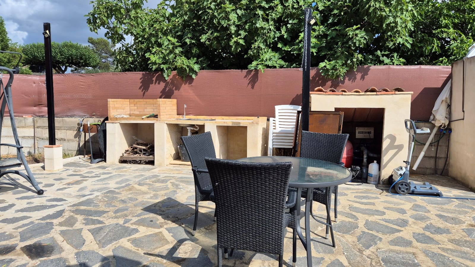 3 bedroom Villa for sale in Ontinyent with pool garage - € 280,000 (Ref: 9159895)