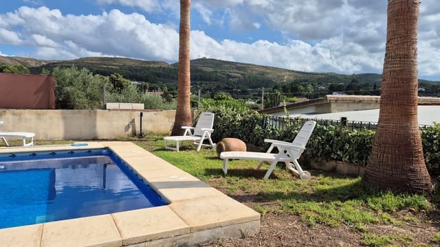 3 bedroom Villa for sale in Ontinyent with pool garage - € 280,000 (Ref: 9159895)